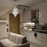Ξενοδοχείο με διαμερίσματα Martina 4*