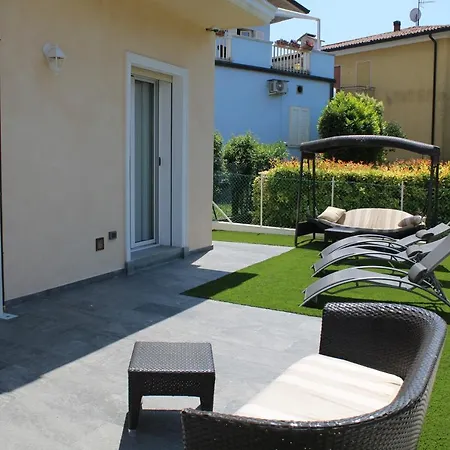 Aparthotel Martina 2*