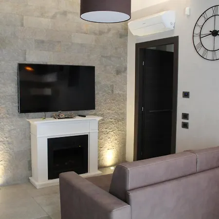 Martina Aparthotel Desenzano del Garda