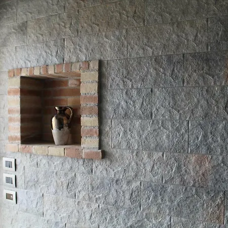 Martina Aparthotel 4*